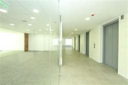 Oficina en arriendo en Las Condes — foto 3 de 11